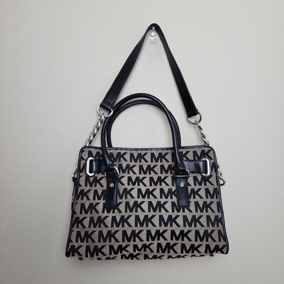Michael Kors Lock and Key Signature Monogram Handbag Shoulder Bag Purse - Picture 4 of 9